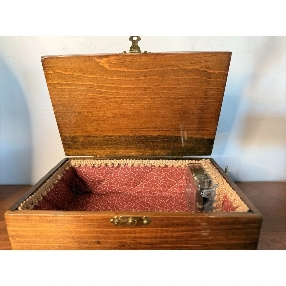 Antique Handmade Jewlery Music Box made by Doris, local artist 8x5x3.75